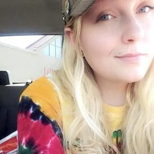 Meet your Posher, Nessah